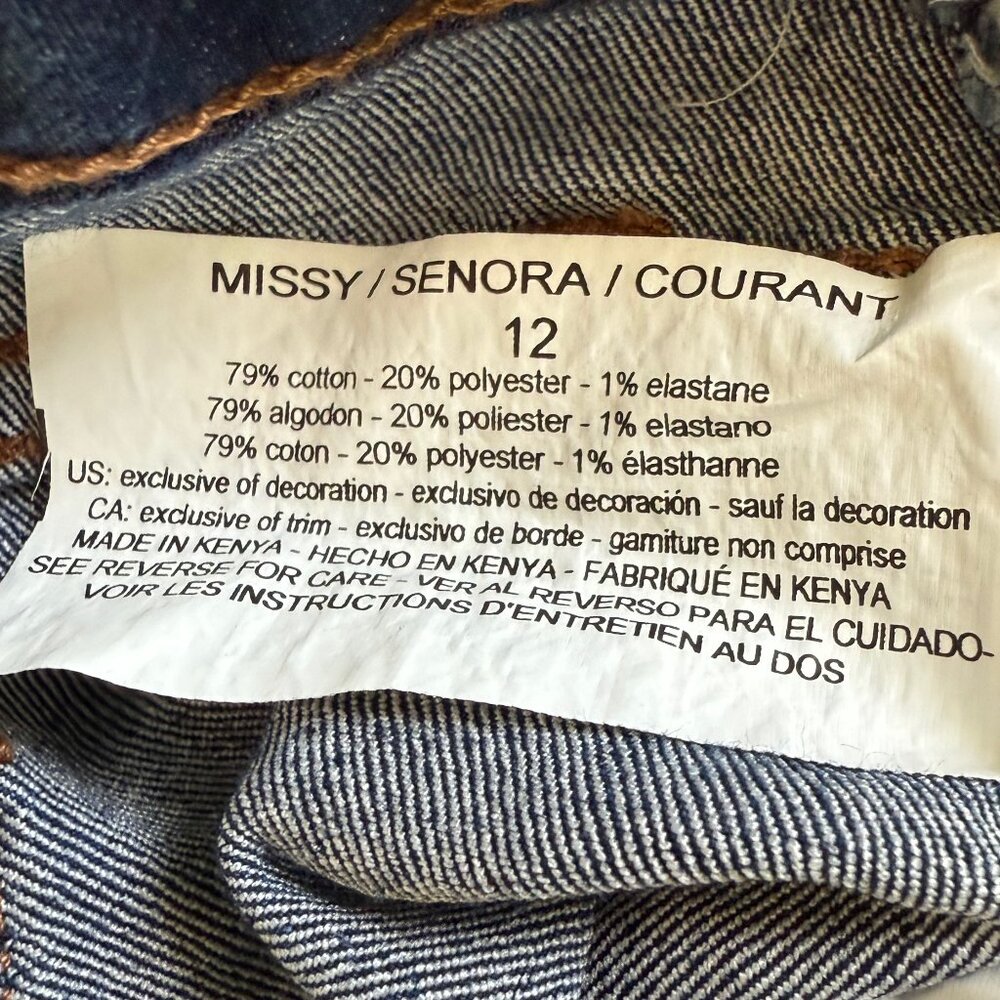 Gloria Vanderbilt Cleo All American Slimming Effect Denim Skimmer Capris Size 12 - Picture 9 of 9